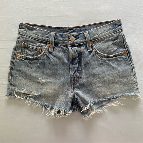 Levi's 501 Short - Picture 3 of 5